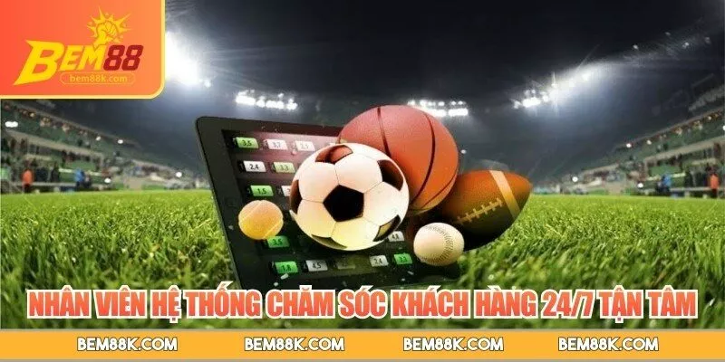 Nhân viên hệ thống chăm sóc khách hàng 24/7 tận tâm